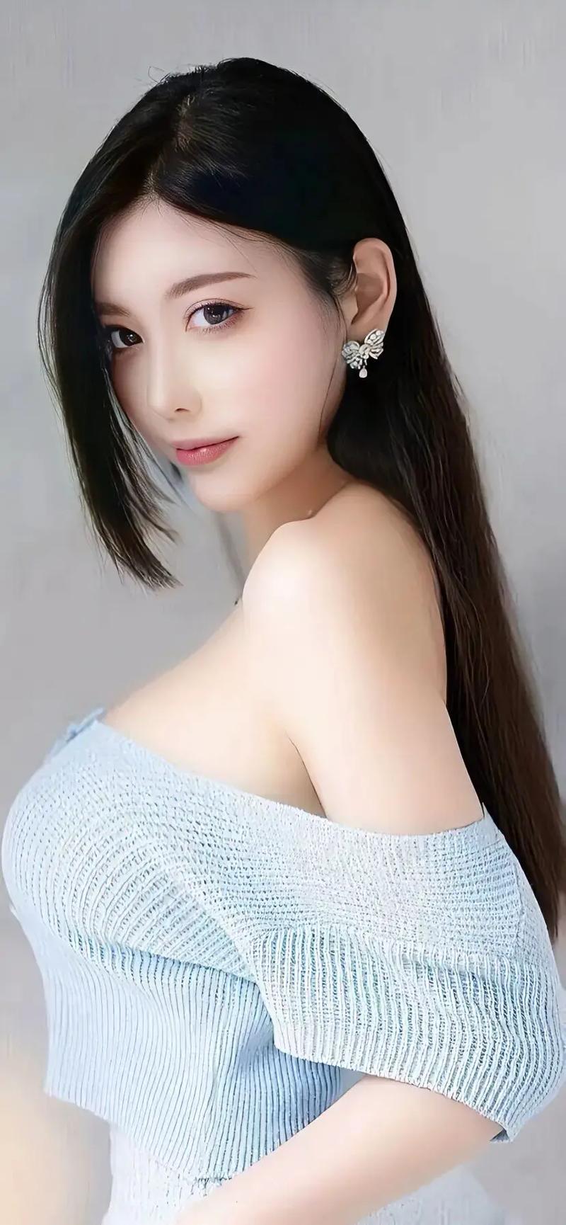 翘起美臂迎巨龙小说开元ky棋牌市长(图1)