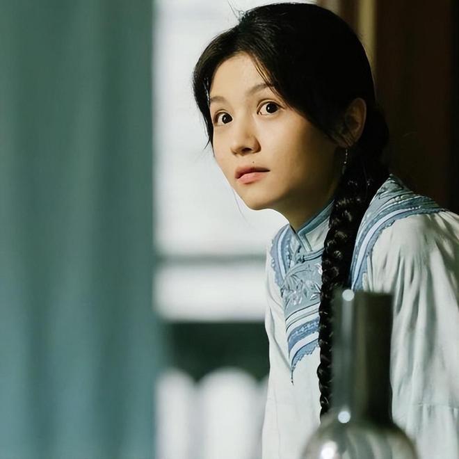 齐聚但凡春夏拉胯点都压不住6位女配开元棋牌《人生若如初见》7位美女(图12)