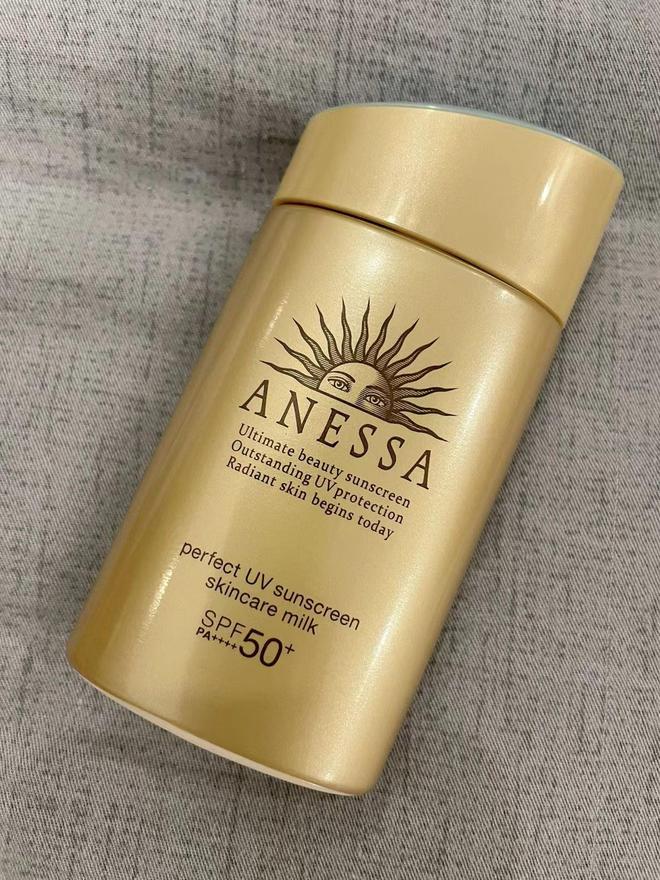 效果好？宝藏：霜推荐排行榜前十名ky开元棋牌防晒霜哪个牌子的防晒(图9)